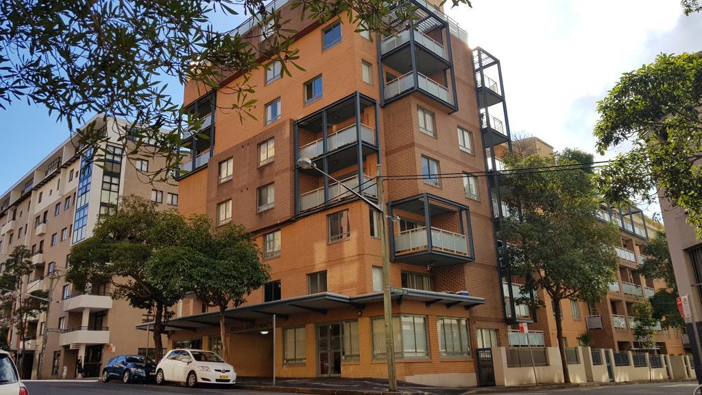 Liv Arena Apartments Darling Harbour シドニー エクステリア 写真