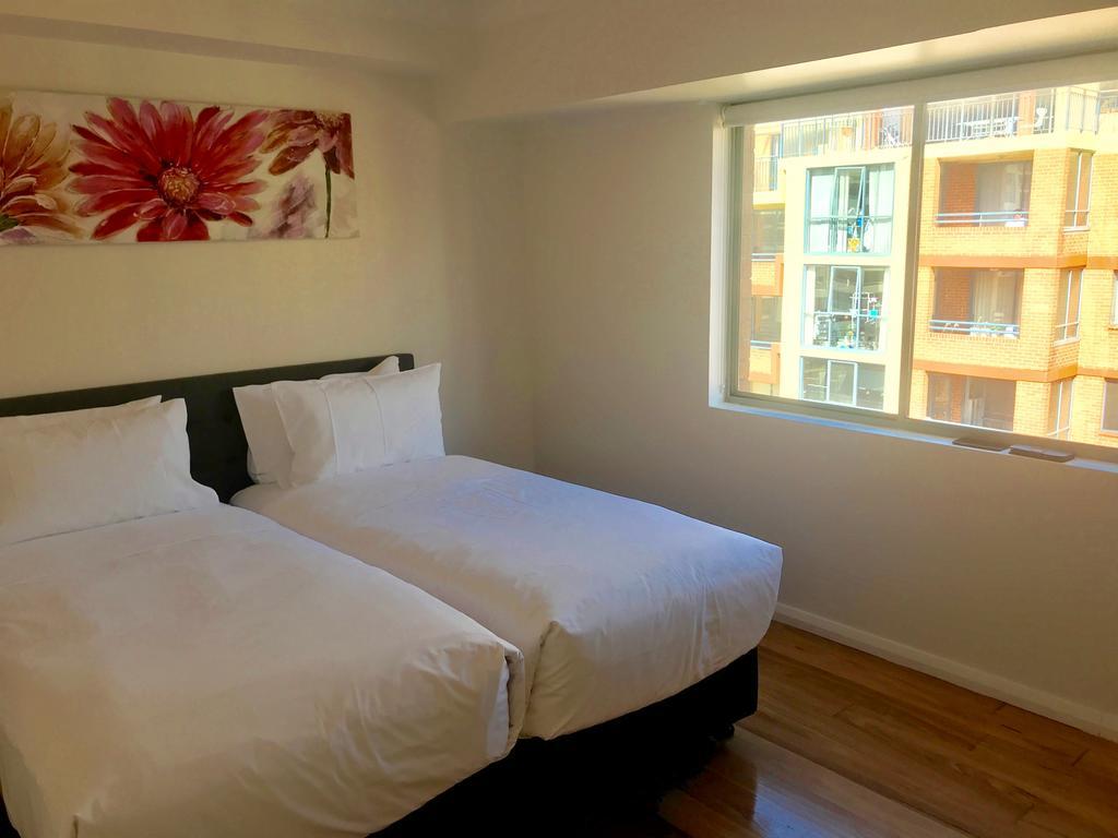 Liv Arena Apartments Darling Harbour シドニー エクステリア 写真