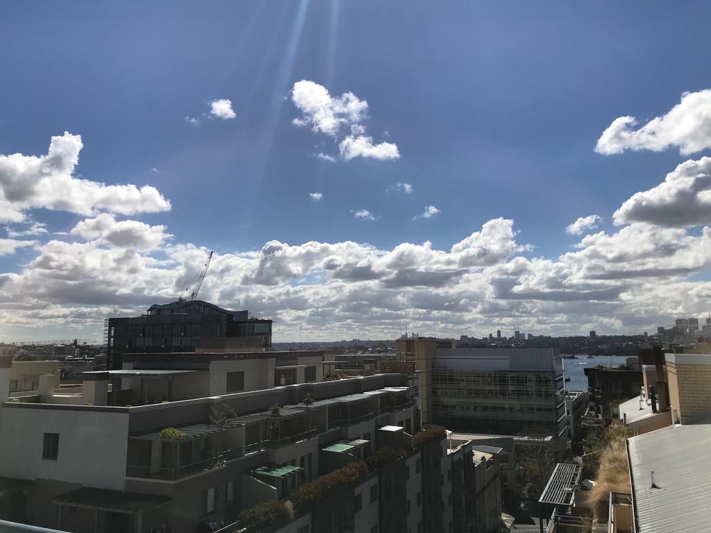 Liv Arena Apartments Darling Harbour シドニー エクステリア 写真