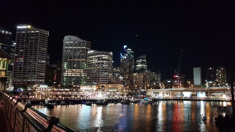 Liv Arena Apartments Darling Harbour シドニー エクステリア 写真