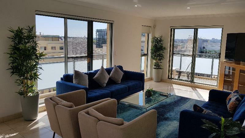 Liv Arena Apartments Darling Harbour シドニー エクステリア 写真