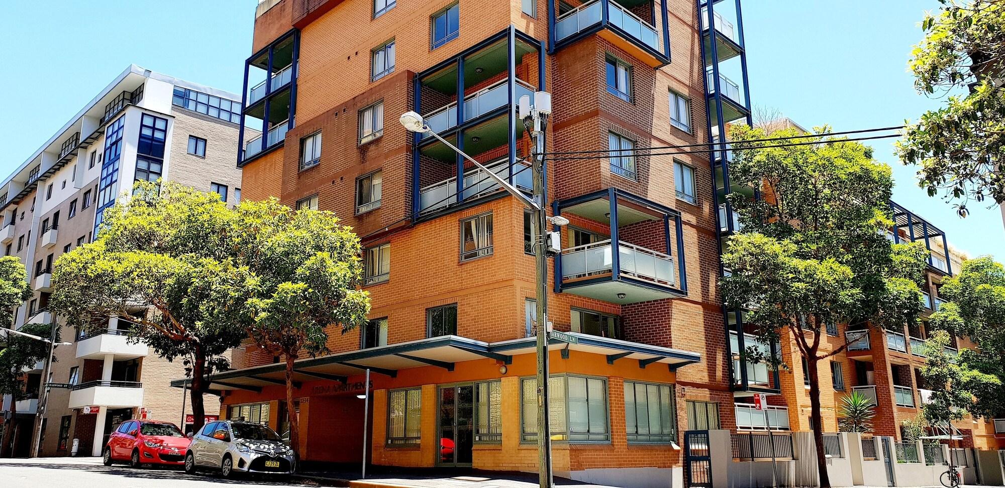Liv Arena Apartments Darling Harbour シドニー エクステリア 写真